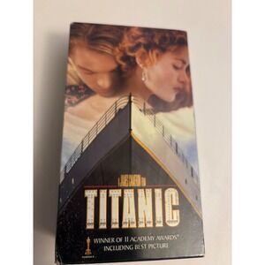 Titanic VHS 2 Cassette Set James Cameron Film Academy Awards Winner PG 13